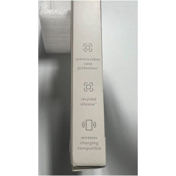 Heyday Magnetic Silicone Case for iPhone 14 Pro Max Black Cover - Picture 3 of 4